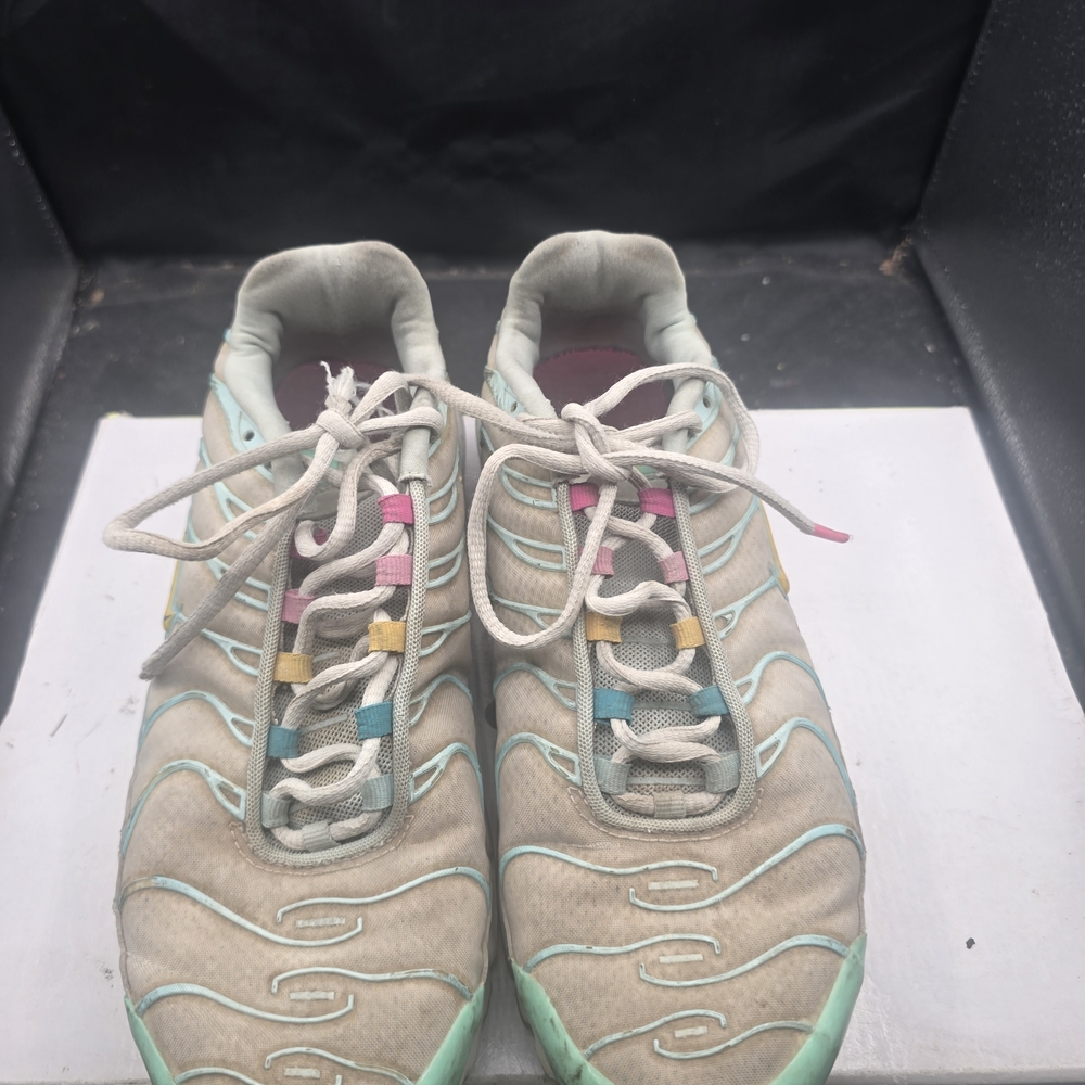 Nike Multicolor Athletic Shoes